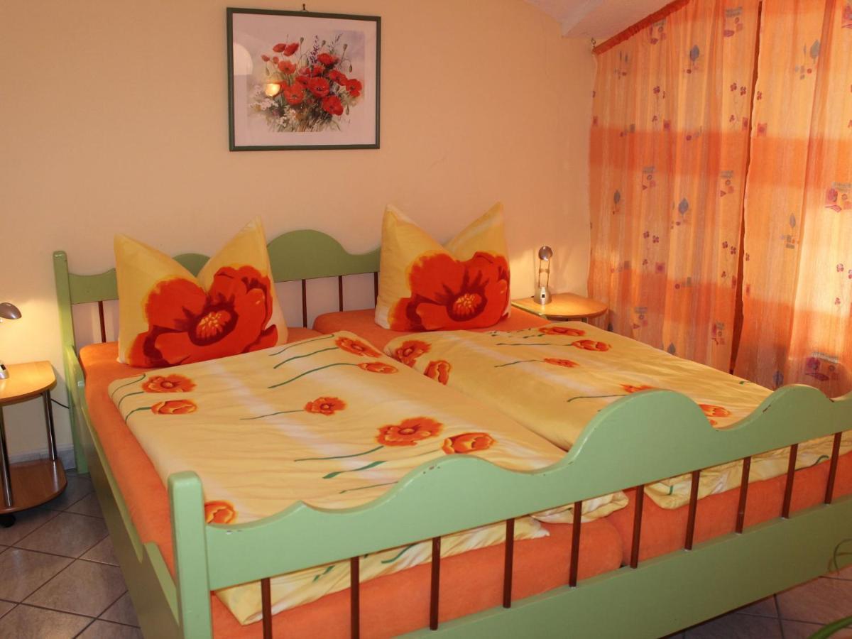 Comfy Apartment in Wei ig with Garden Weissig  Zimmer foto